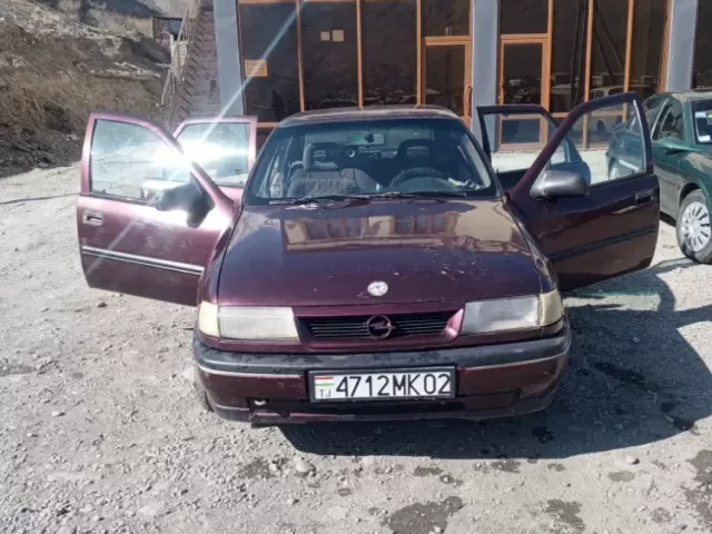 Opel Vectra A, 1992 1, avtobaza.tj