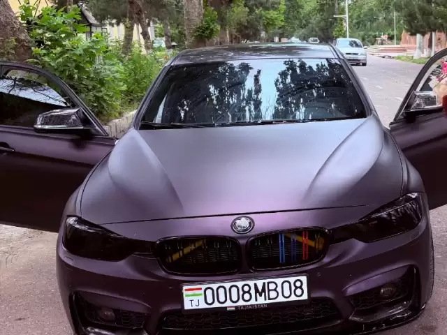 BMW 3 Series 320i, 2012 1, avtobaza.tj