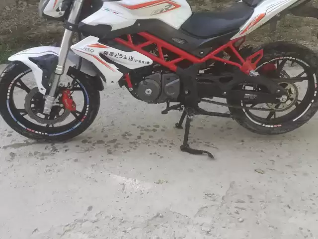 Мотоцикл Benelli, 2021 1, avtobaza.tj