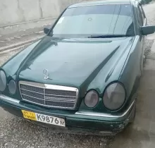 Mercedes-Benz E class, 1998 в Душанбе 