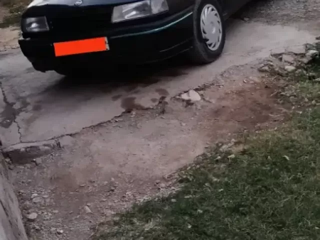 Opel Vectra A 1, avtobaza.tj