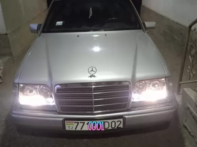 Mercedes-Benz E class 1, avtobaza.tj