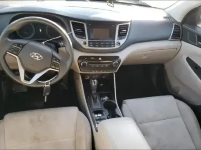 Hyundai Tucson 1, avtobaza.tj