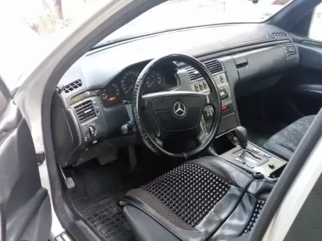 Mercedes-Benz E class, 1996 1, avtobaza.tj