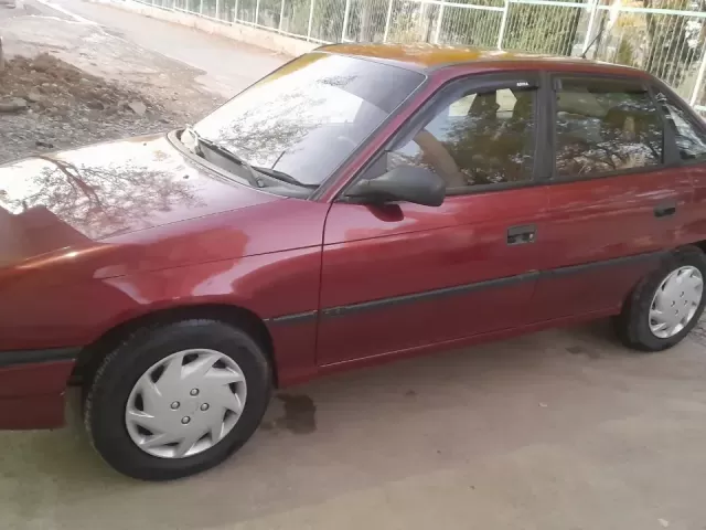 Opel Astra F 1, avtobaza.tj