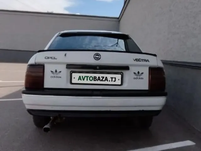 Opel Vectra A 1, avtobaza.tj