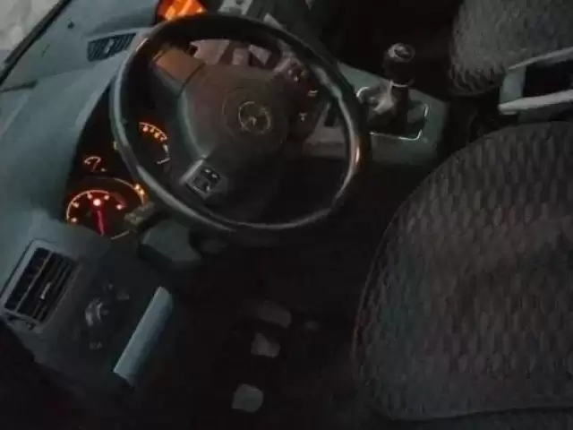 Opel Zafira, 2006 1, avtobaza.tj Opel Zafira, 2006 1, avtobaza.tj