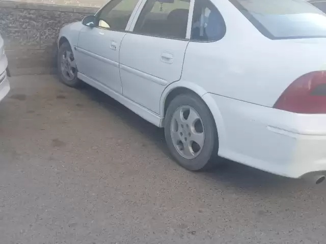 Opel Vectra B, 2001 1, avtobaza.tj Opel Vectra B, 2001 1, avtobaza.tj