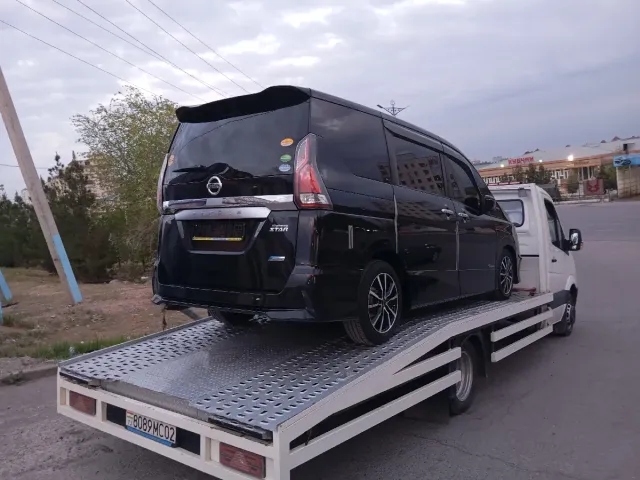 Nissan Serena 1, avtobaza.tj