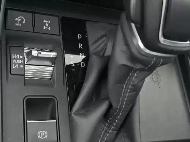 Toyota Land Cruiser, 2025 1, avtobaza.tj