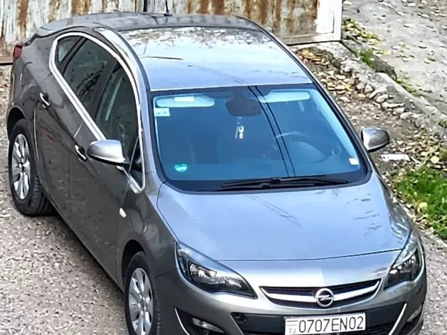 Opel Astra J, 2016 1, avtobaza.tj