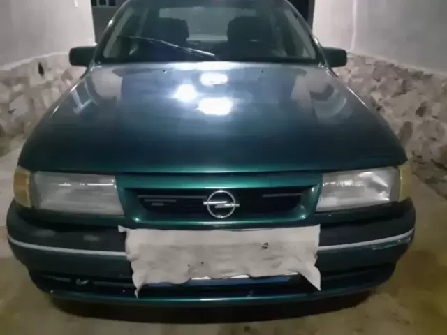 Opel Vectra A 1, avtobaza.tj