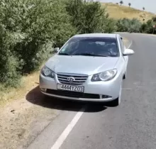 Hyundai Avante, 2010 в Вахдат