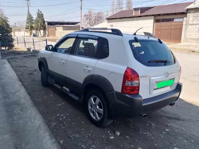 Hyundai Tucson 1, avtobaza.tj