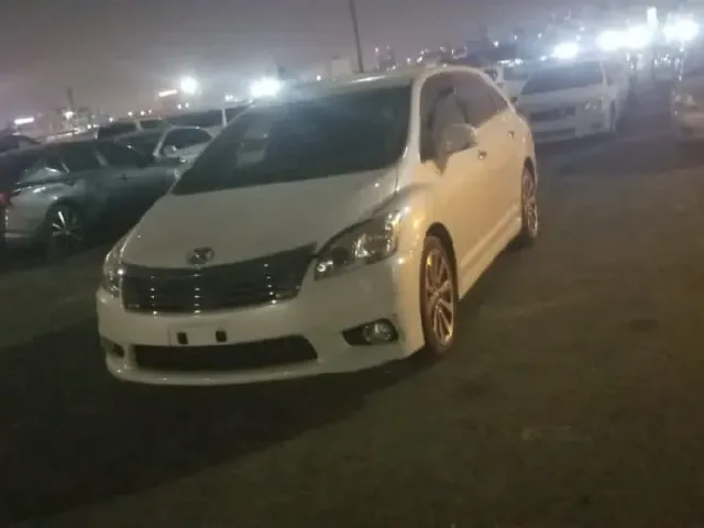 Toyota Mark X 1, avtobaza.tj