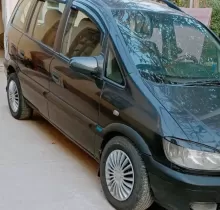 Opel Zafira, 1999 в Канибадам