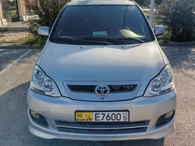 Toyota Ipsun 1, avtobaza.tj