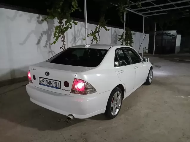 Lexus IS series, 2000 1, avtobaza.tj