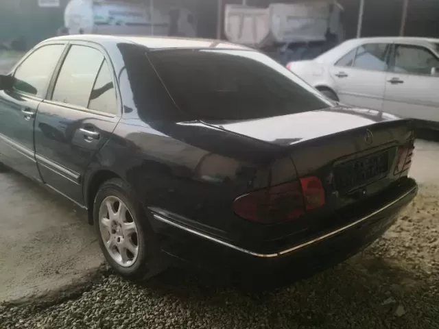 Mercedes-Benz E class, 1998 1, avtobaza.tj