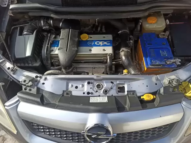 Opel Zafira, 2010 1, avtobaza.tj