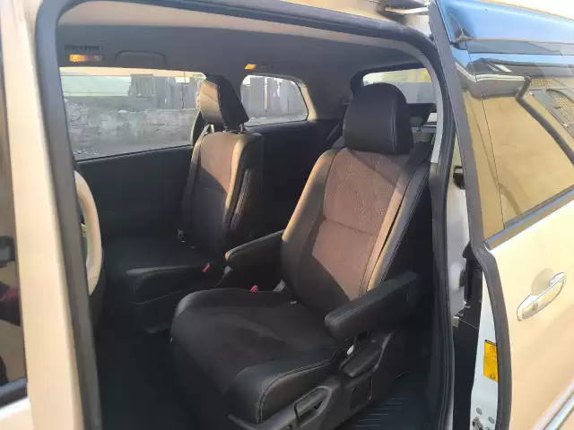 Toyota Estima, 2014 1, avtobaza.tj Toyota Estima, 2014 1, avtobaza.tj