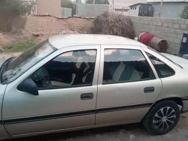 Opel Vectra A, 1991 1, avtobaza.tj