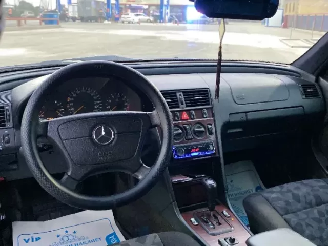 Mercedes-Benz C class, 2000 1, avtobaza.tj