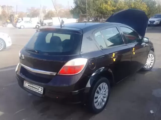 Opel Astra H 1, avtobaza.tj