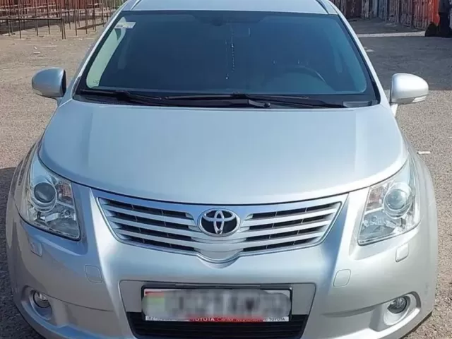 Toyota Avensis 1, avtobaza.tj