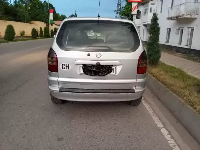 Opel Zafira, 2004 1, avtobaza.tj
