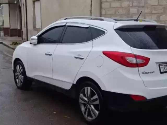 Hyundai Tucson, 2014 1, avtobaza.tj