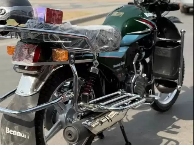 Suzuki мотоцикл, 2025 1, avtobaza.tj