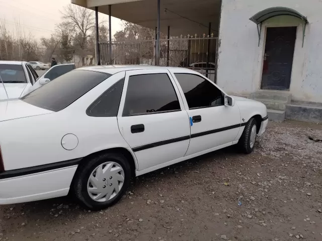 Opel Astra F 1, avtobaza.tj