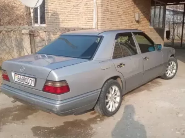 Mercedes-Benz W124, 1994 1, avtobaza.tj