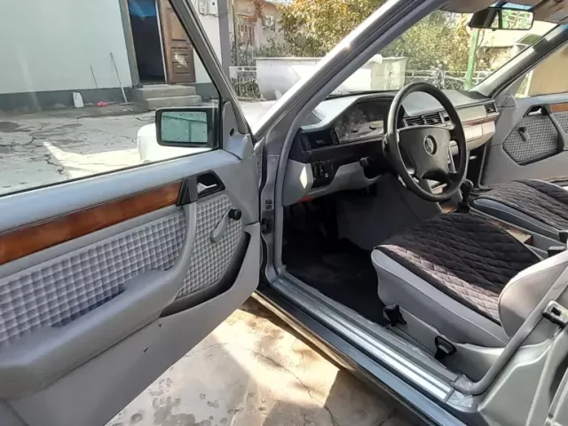 Mercedes-Benz W124 1, avtobaza.tj