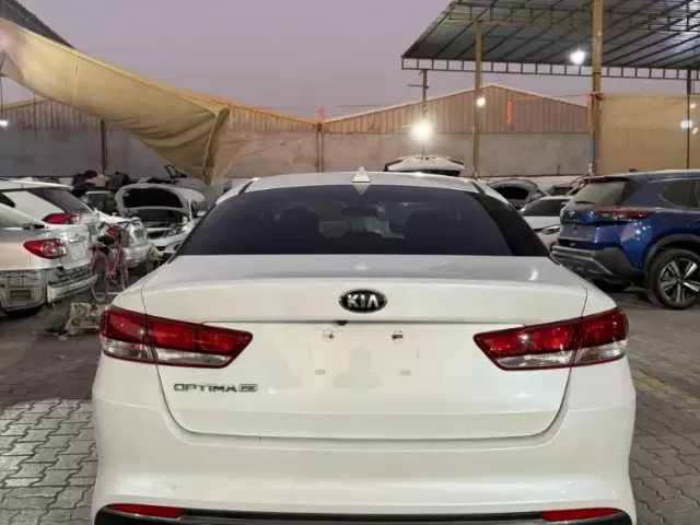 Kia Optima 1, avtobaza.tj