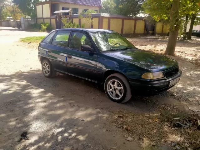 Opel Astra F 1, avtobaza.tj