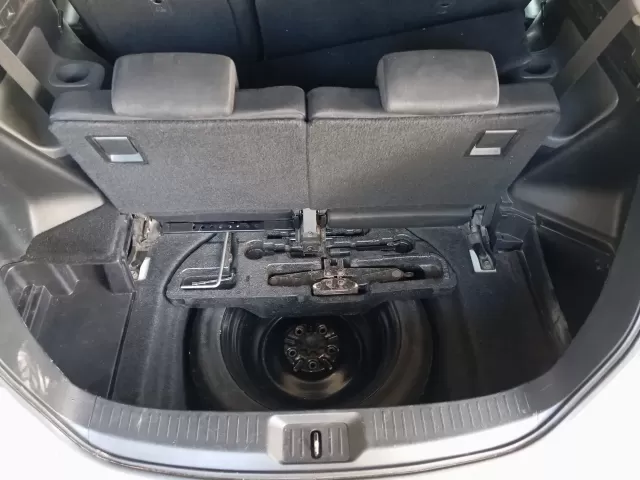 Toyota Mark X ZiO, 2009 1, avtobaza.tj