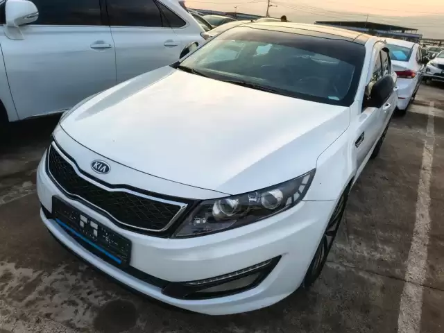 Kia K5, 2011 1, avtobaza.tj
