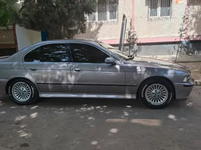 BMW 5 Series 518 1, avtobaza.tj