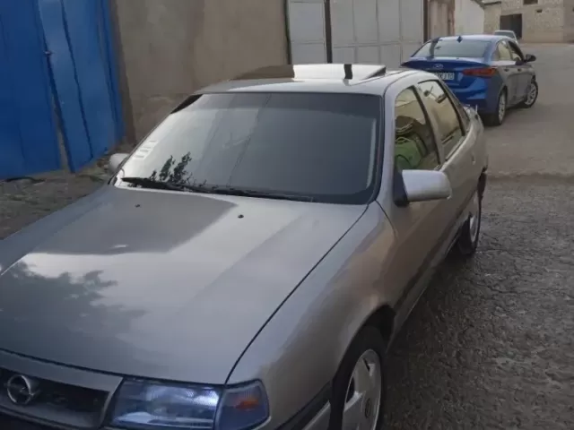 Opel Vectra A, 1995 1, avtobaza.tj
