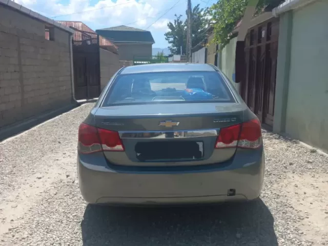 Chevrolet Cruze 1, avtobaza.tj