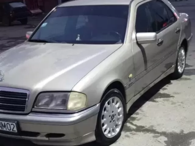 Mercedes-Benz E class 1, avtobaza.tj