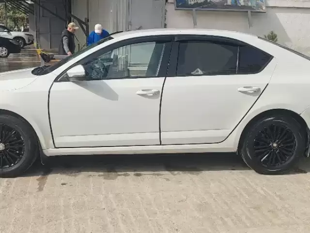 Skoda Octavia, 2013 1, avtobaza.tj