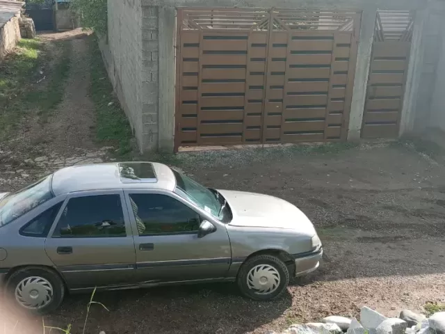 Opel Vectra A 1, avtobaza.tj