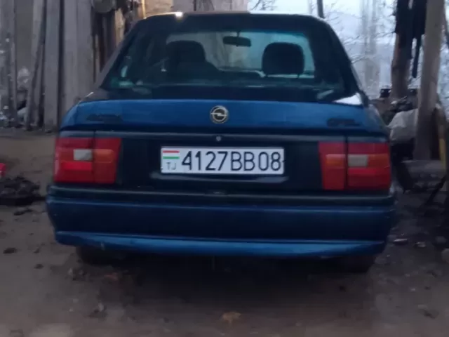 Opel Vectra A, 1995 1, avtobaza.tj