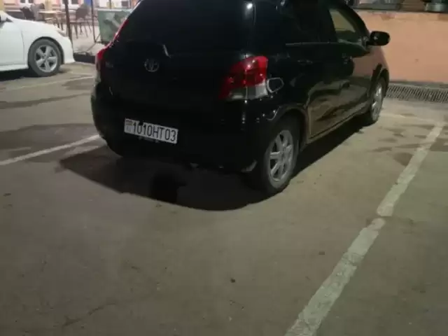 Toyota Vitz, 2008 1, avtobaza.tj