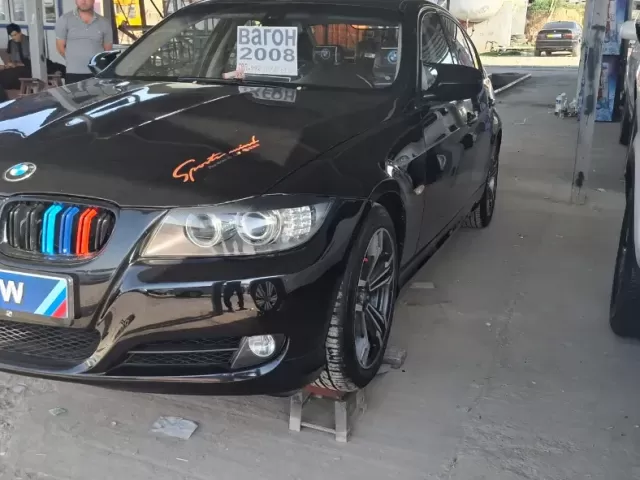 BMW 3 Series 320i, 2009 1, avtobaza.tj
