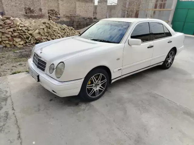 Mercedes-Benz E class, 1997 1, avtobaza.tj