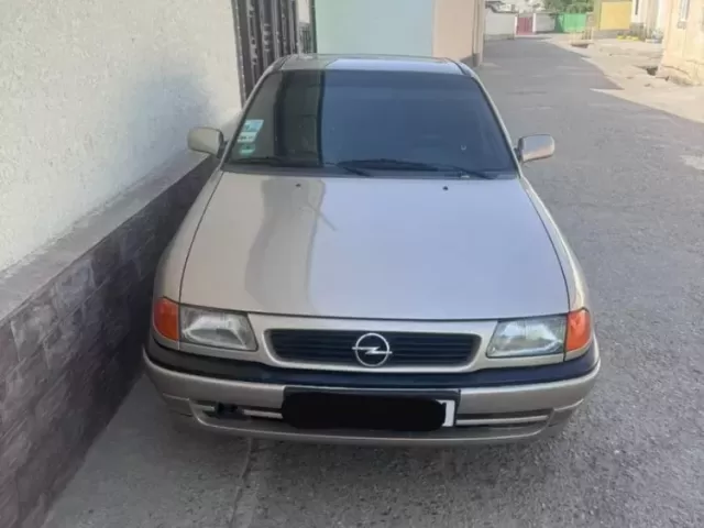 Opel Astra F 1, avtobaza.tj